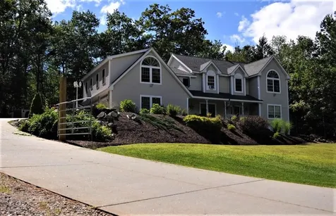 710 Garfield Road Auburn ME 04210