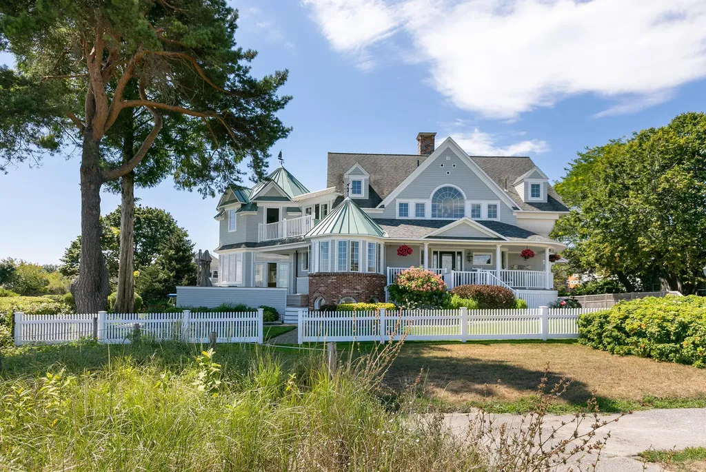 6 Beach Street South Portland ME 04106