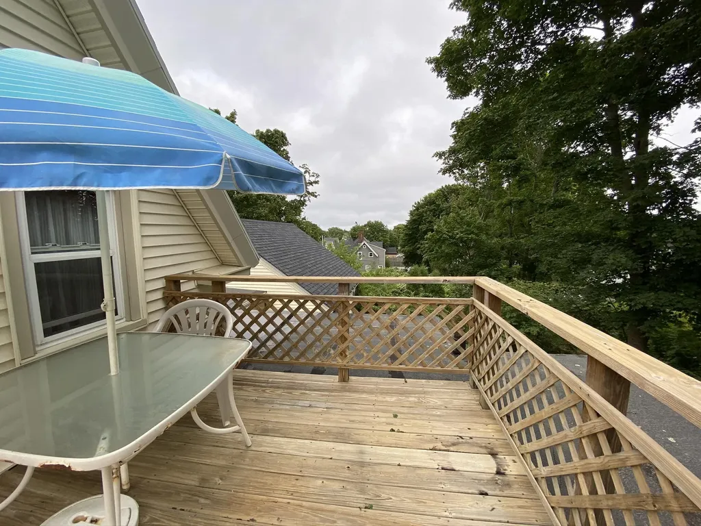 84 Grace Street Rockland ME 04841