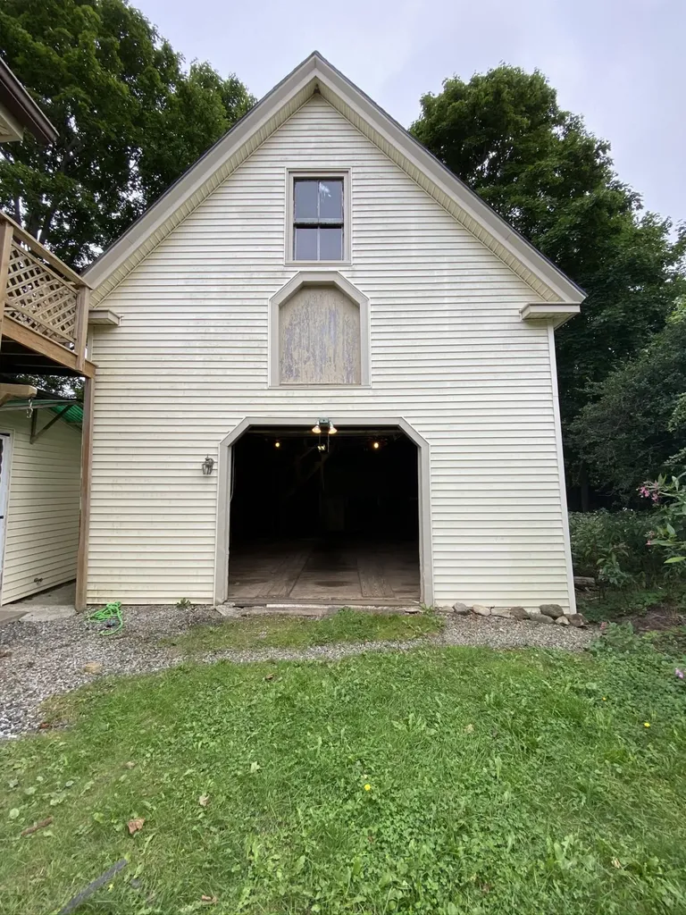 84 Grace Street Rockland ME 04841