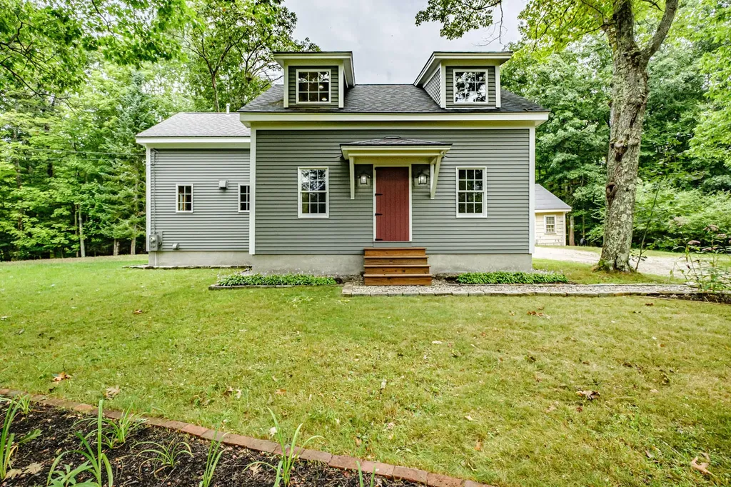 93 Mountfort Road North Yarmouth ME 04097