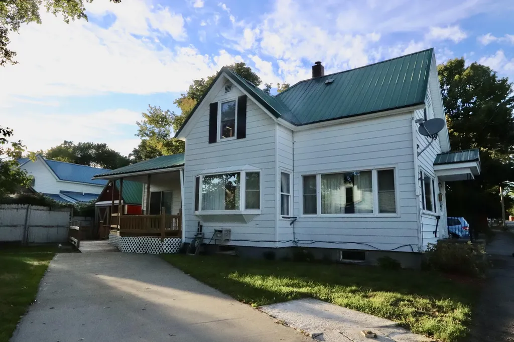144 Fruit Street Bangor ME 04401