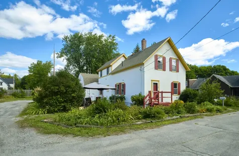 15 Tea Street Rockland ME 04841