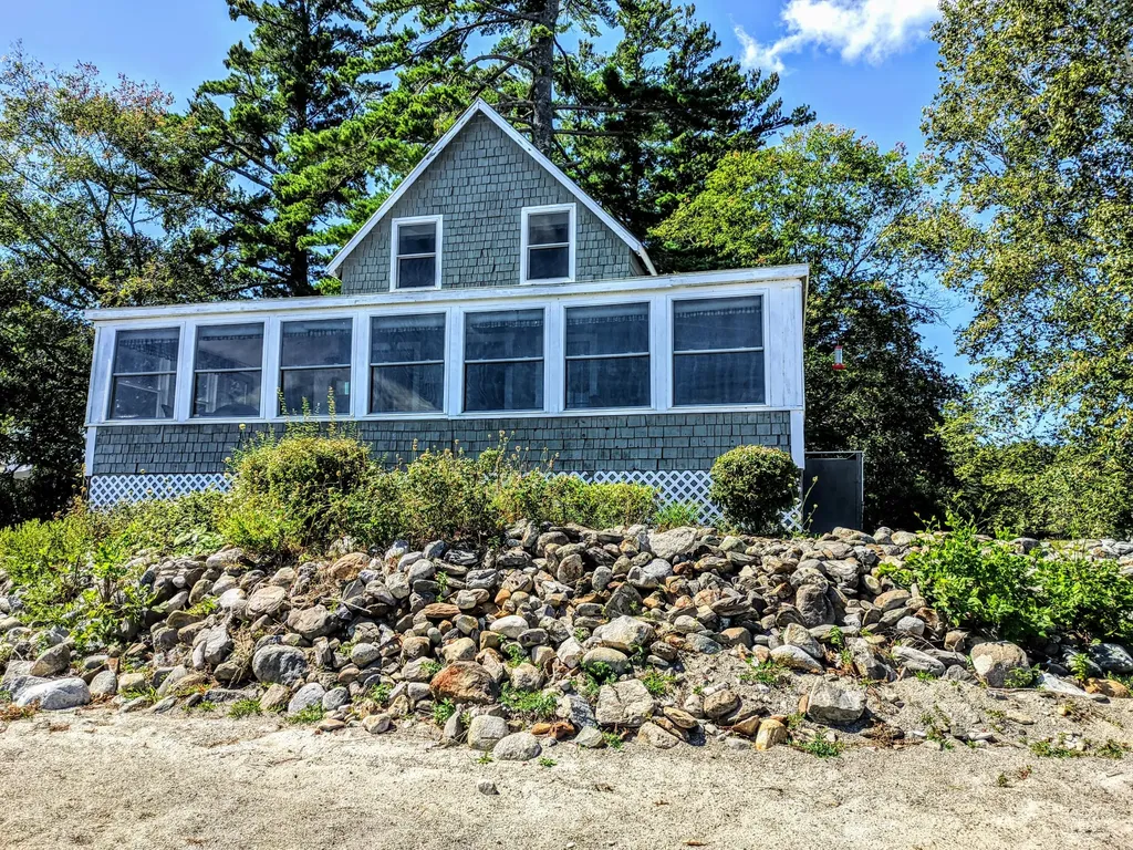 42 Kelly Road Vassalboro ME 04989