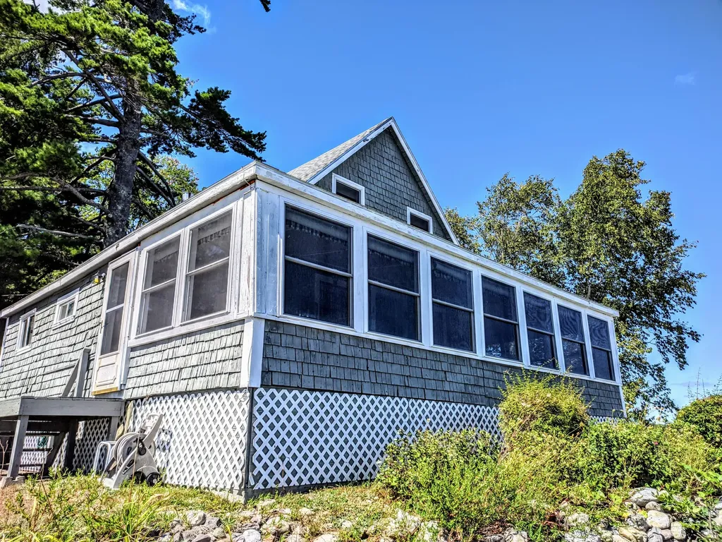 42 Kelly Road Vassalboro ME 04989