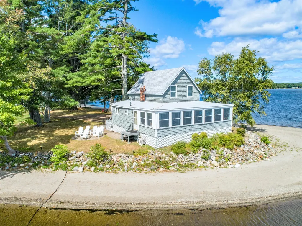 42 Kelly Road Vassalboro ME 04989