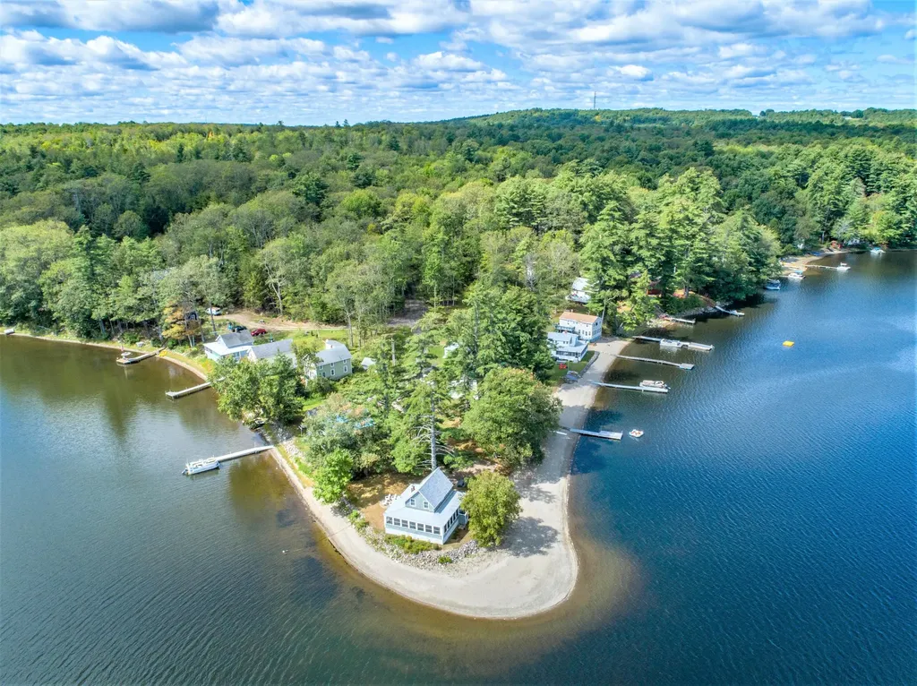 42 Kelly Road Vassalboro ME 04989