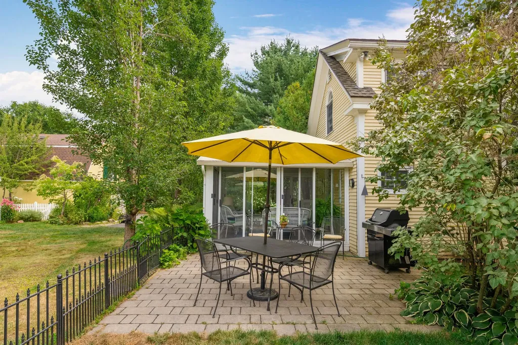 78 Old Cape Road Kennebunkport ME 04046