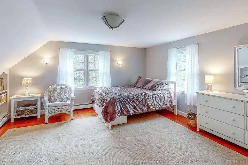 78 Old Cape Road Kennebunkport ME 04046