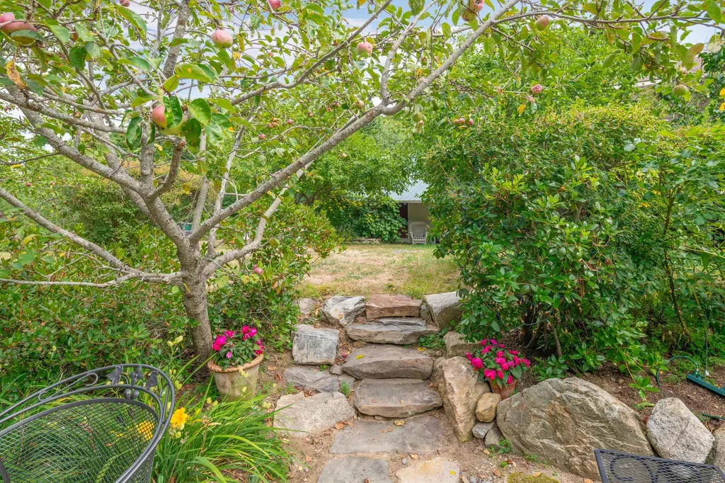 78 Old Cape Road Kennebunkport ME 04046