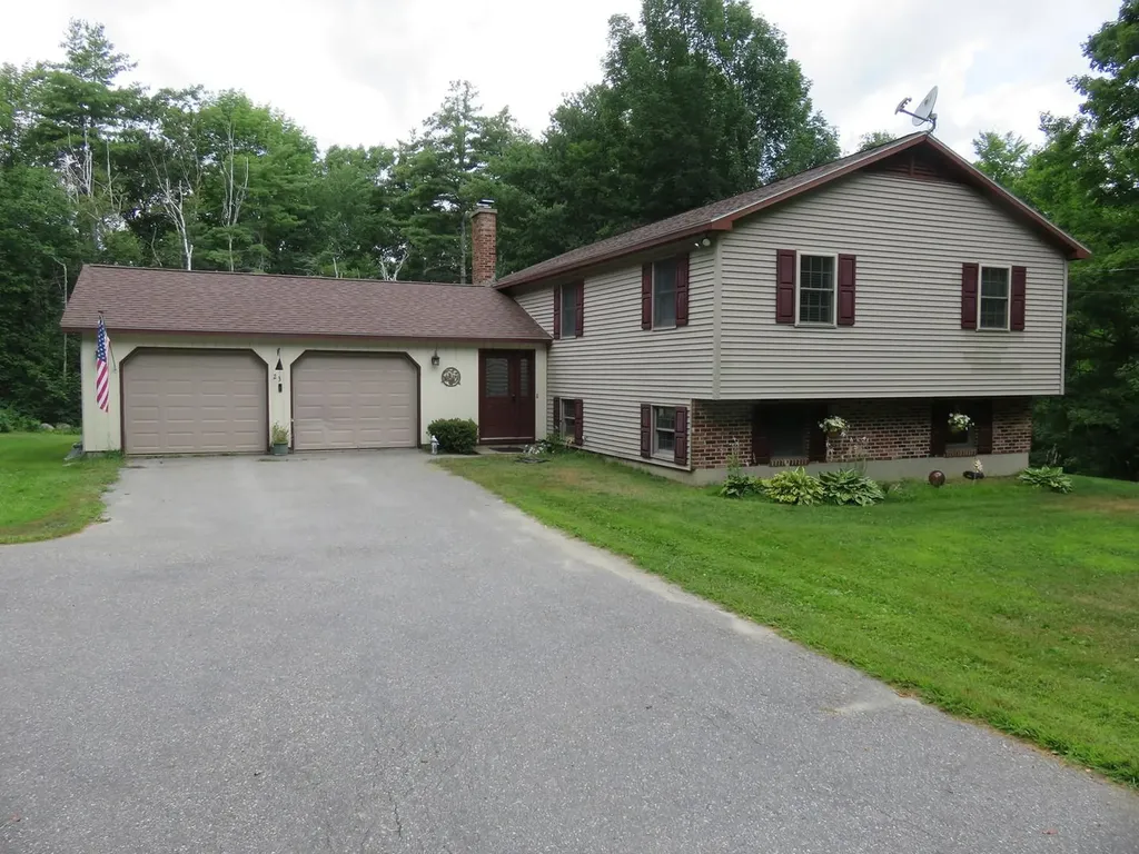23 Stoney Acres Road Pittston ME 04345
