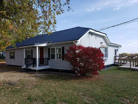 183 Oxbow Road Palmyra ME 04965