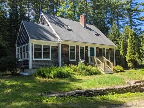 19 Townsend Lane Boothbay ME 04537