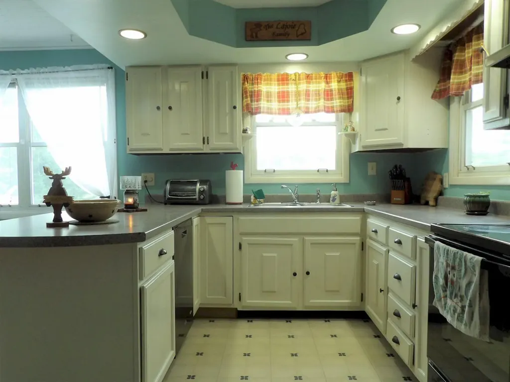 67 Cobbossee Avenue Gardiner ME 04345
