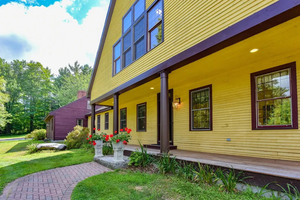 306 Campbell Road Leeds ME 04263