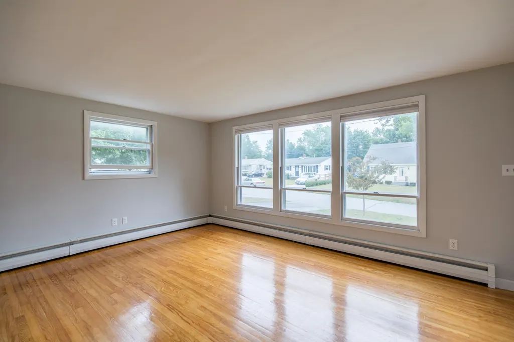 159 Summit Park Avenue Portland ME 04103