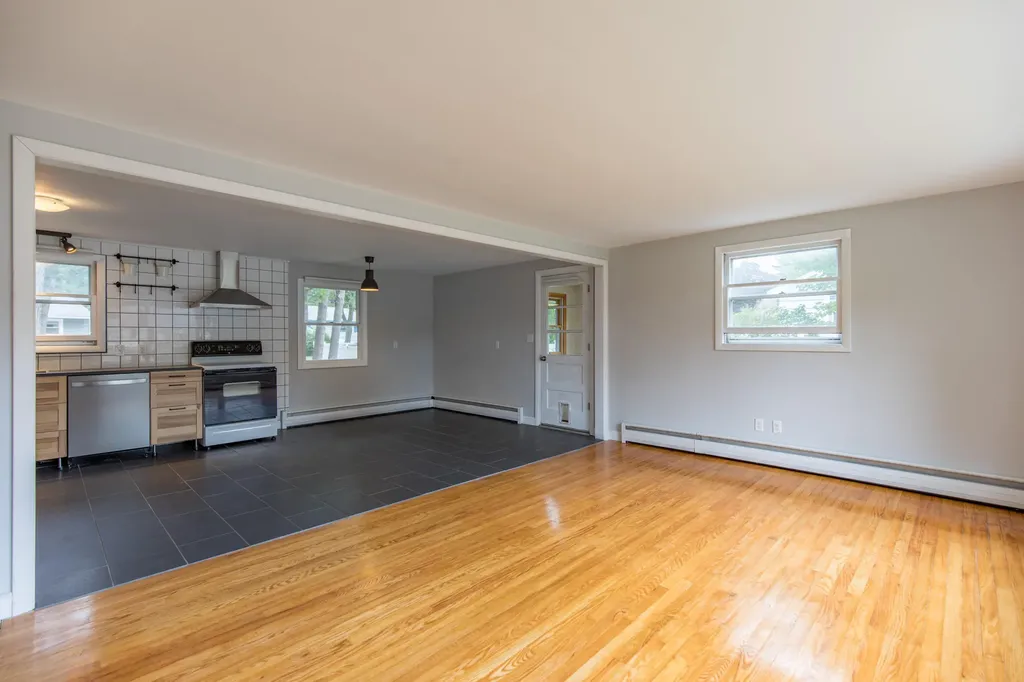159 Summit Park Avenue Portland ME 04103