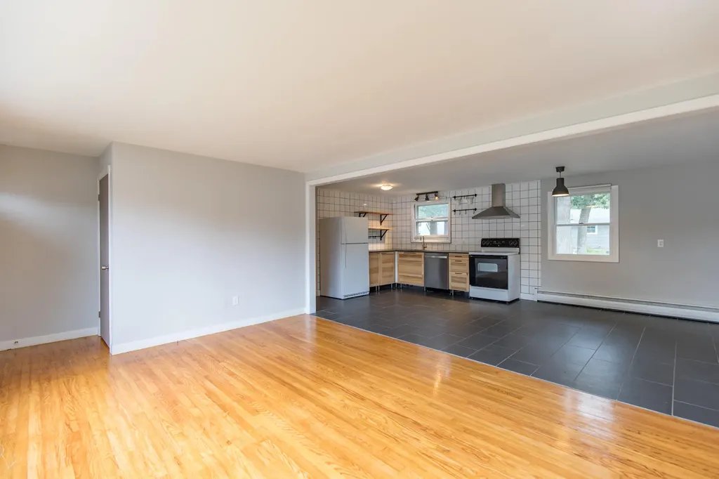159 Summit Park Avenue Portland ME 04103