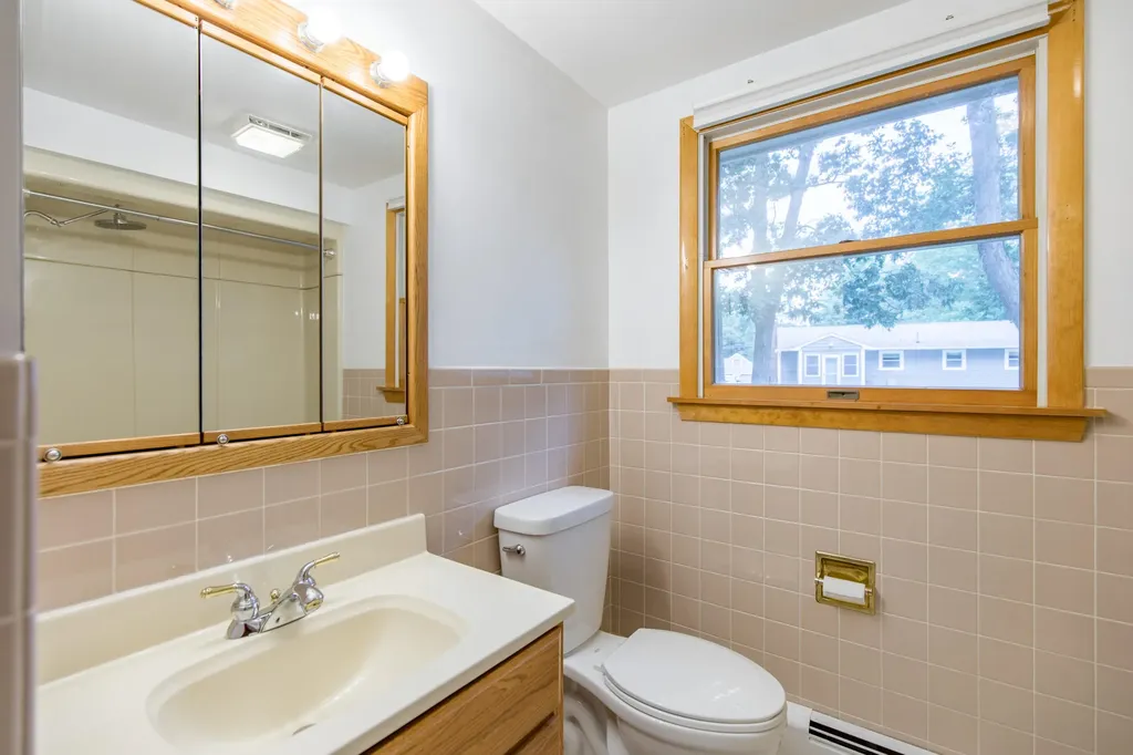 159 Summit Park Avenue Portland ME 04103