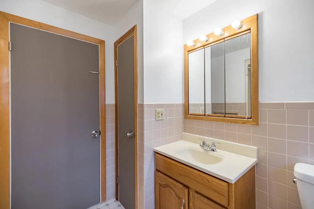 159 Summit Park Avenue Portland ME 04103