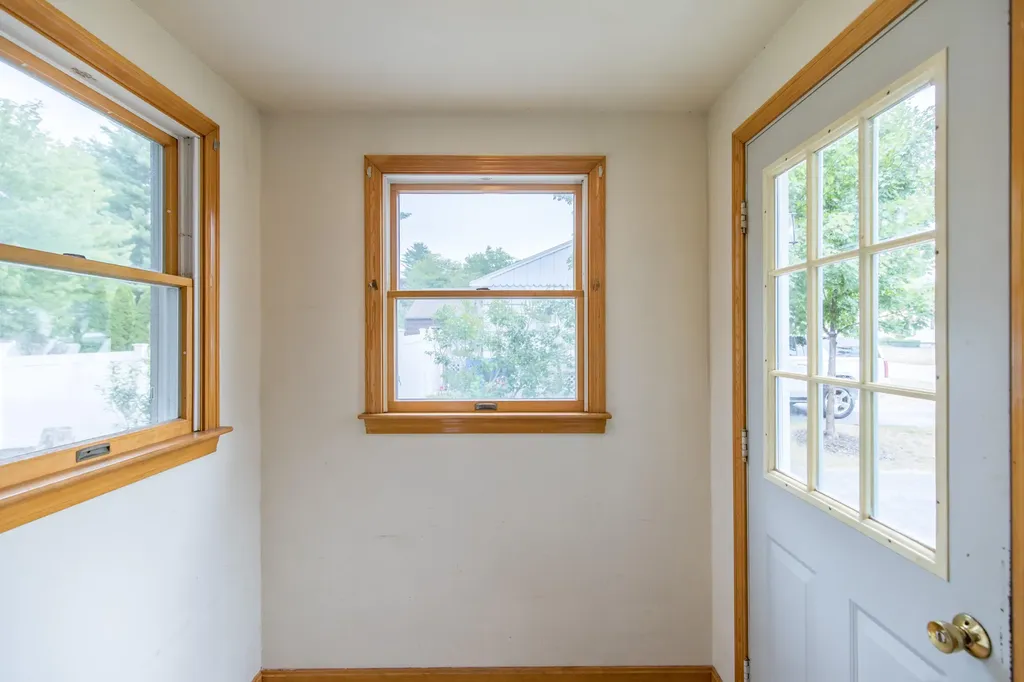 159 Summit Park Avenue Portland ME 04103