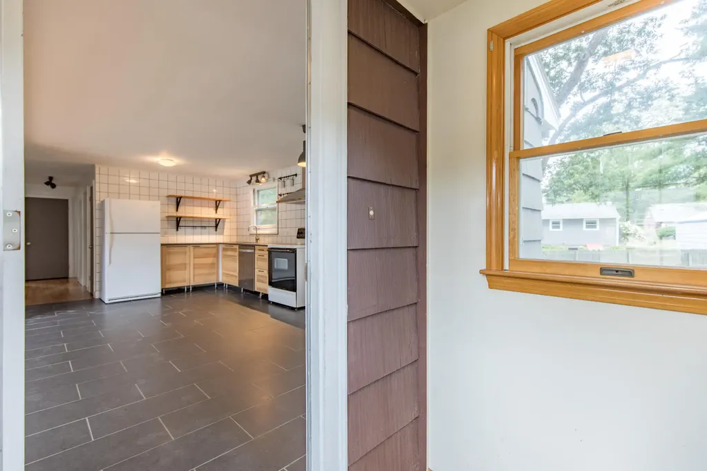159 Summit Park Avenue Portland ME 04103