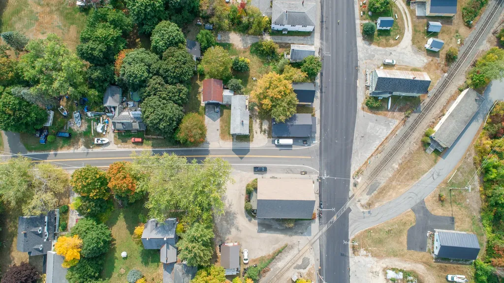 4 Pleasant Street Monmouth ME 04259