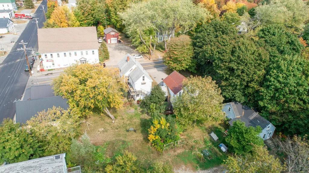 4 Pleasant Street Monmouth ME 04259
