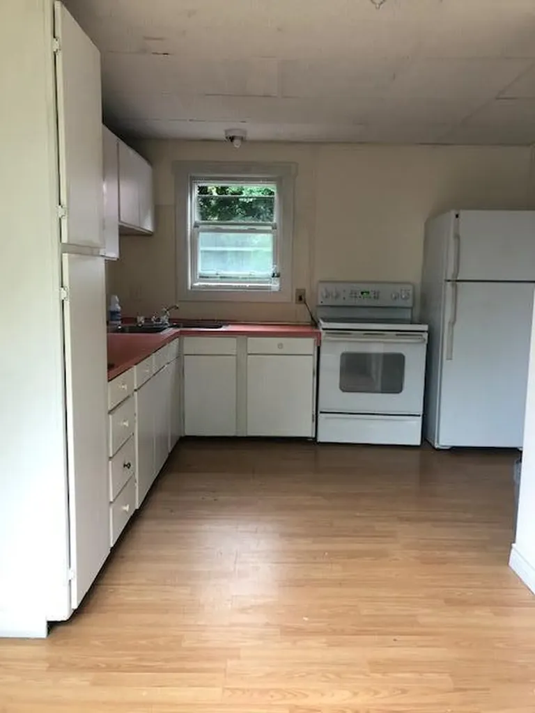 4 Pleasant Street Monmouth ME 04259