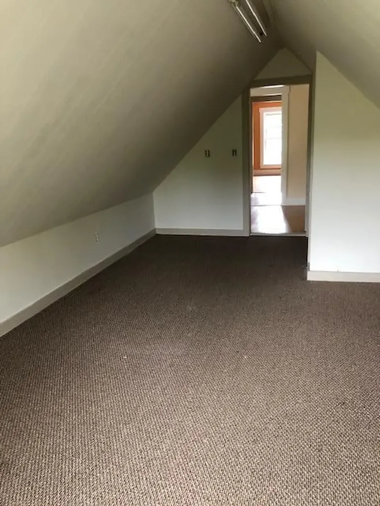 4 Pleasant Street Monmouth ME 04259