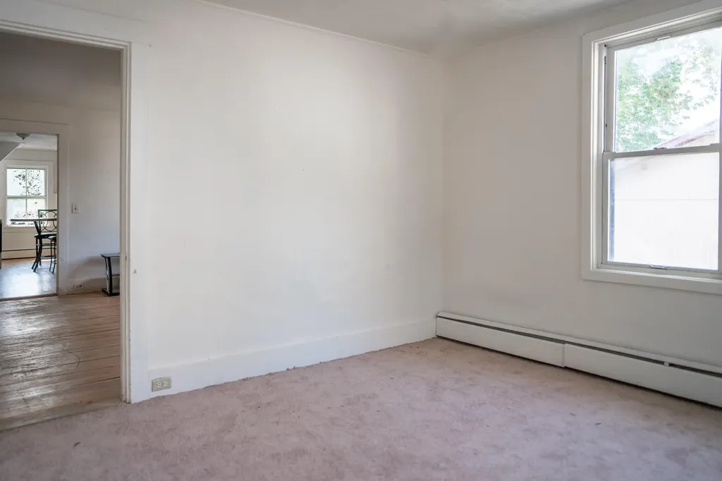 4 Pleasant Street Monmouth ME 04259
