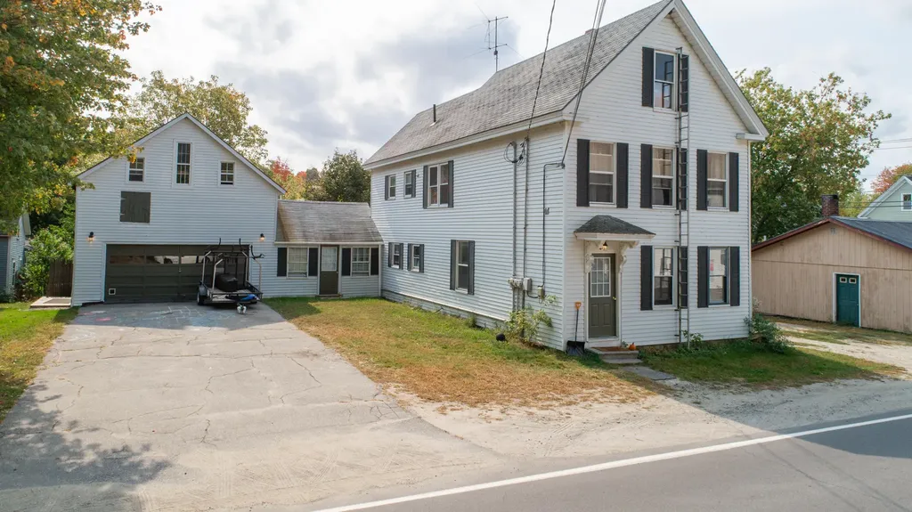 4 Pleasant Street Monmouth ME 04259