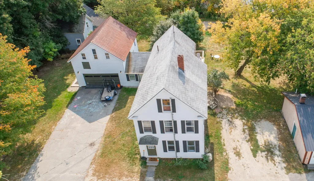 4 Pleasant Street Monmouth ME 04259