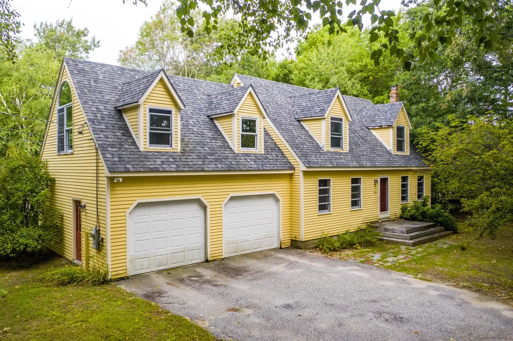 638 West Road Waterboro ME 04087