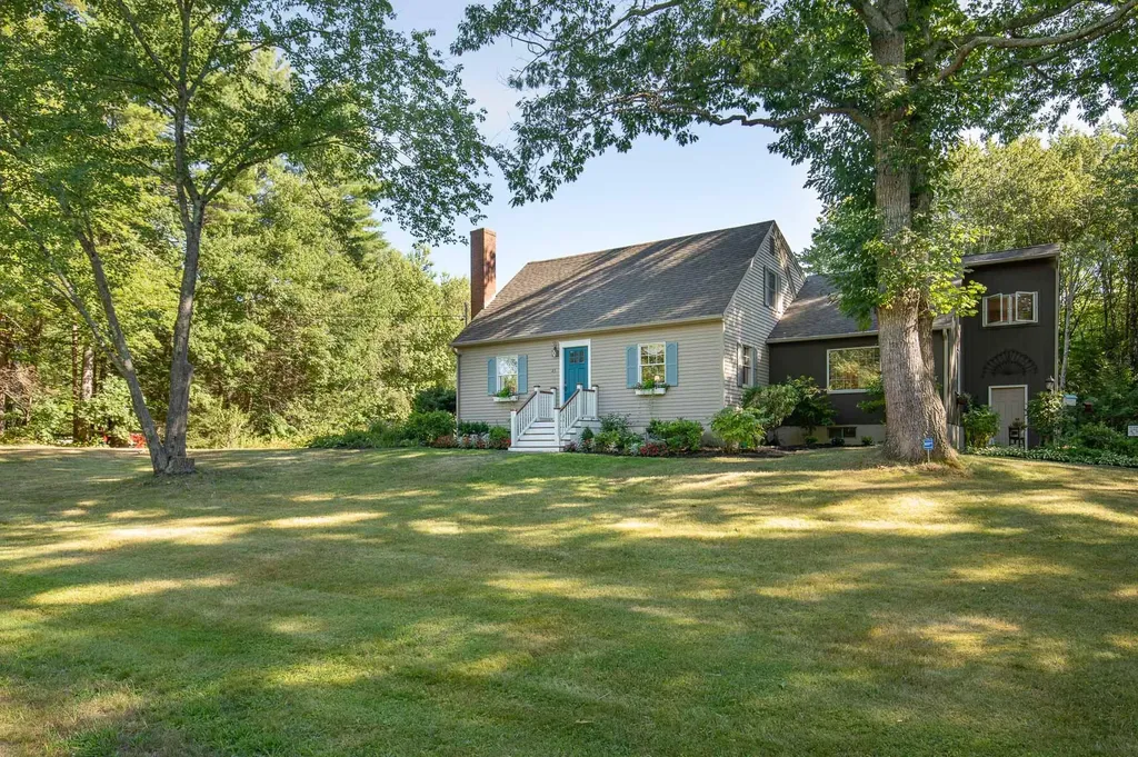 45 Perkins Drive York ME 03909