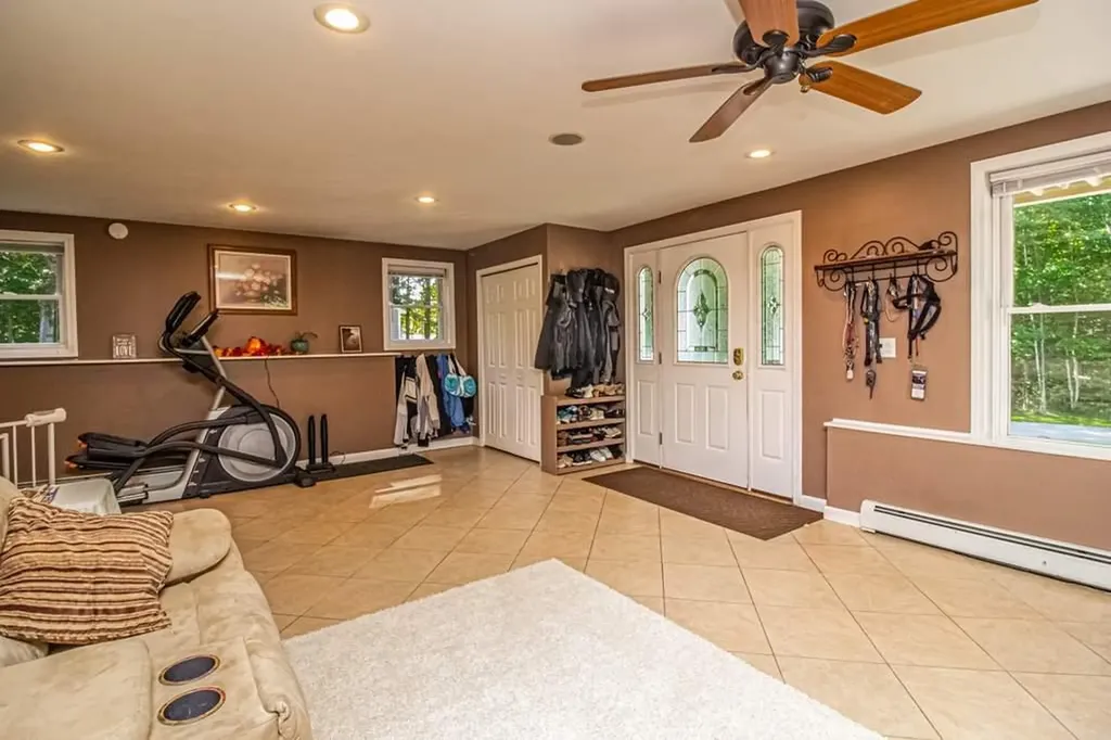 113 Hilltop Estates Farmington ME 04938
