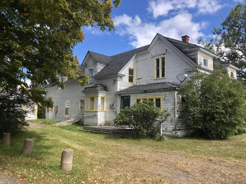 221 County Road Lubec ME 04652