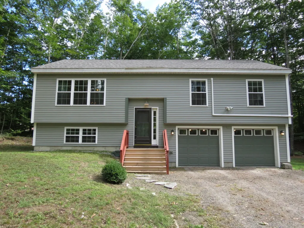 253 Chicopee Road Buxton ME 04093