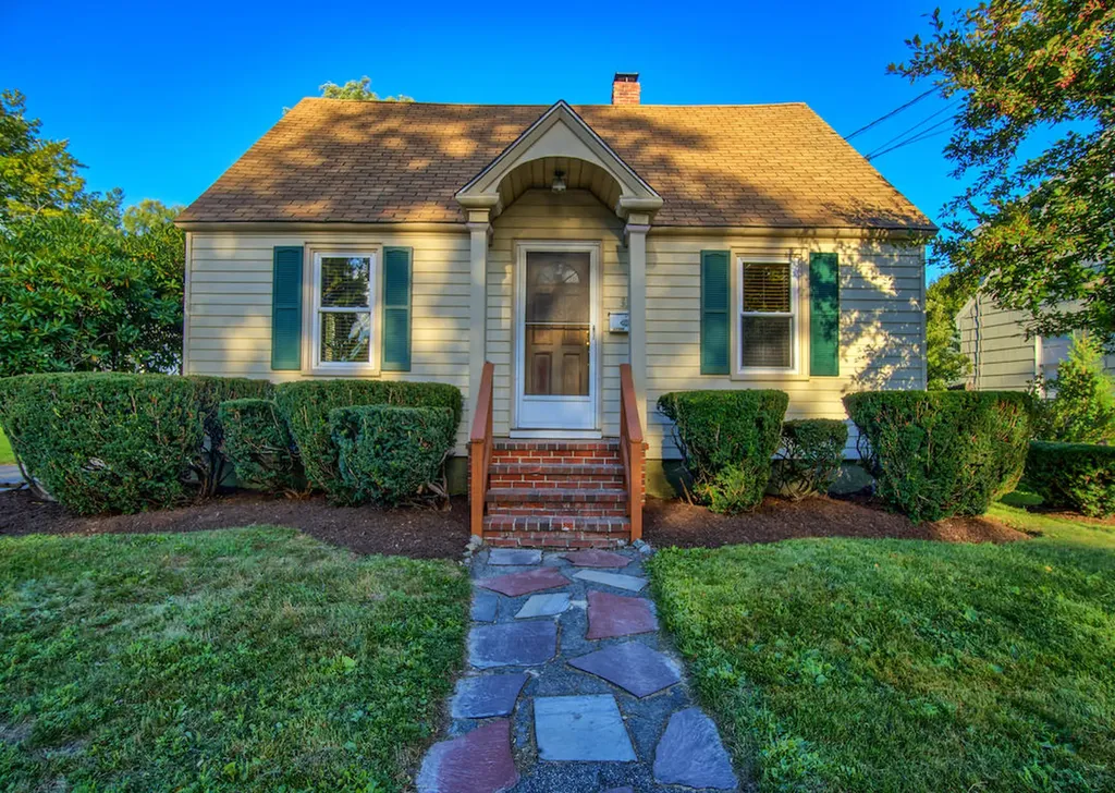 33 Stevens Avenue Portland ME 04102