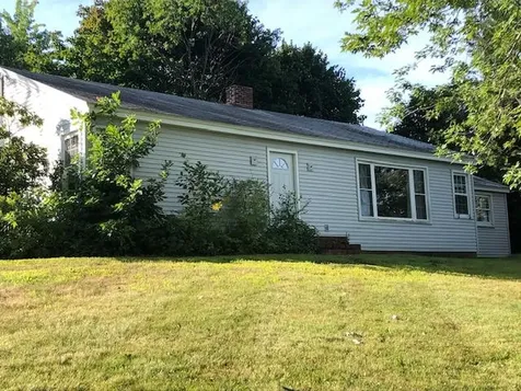 195 Montello Street Lewiston ME 04240