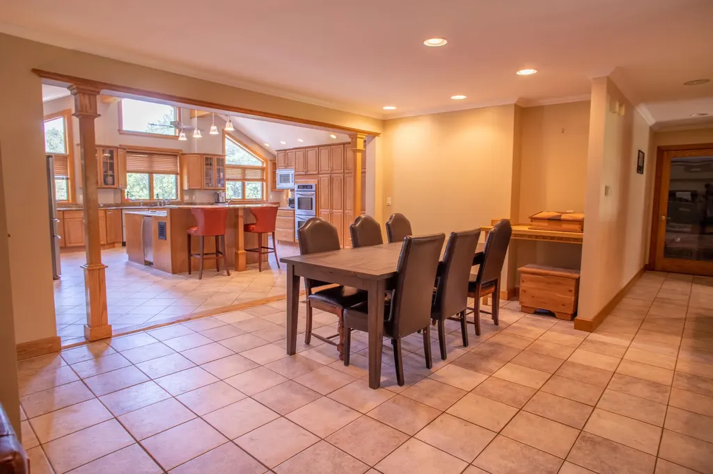 24 Fairway Drive Auburn ME 04210