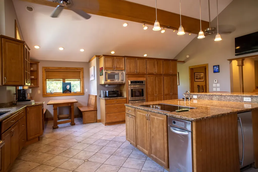 24 Fairway Drive Auburn ME 04210
