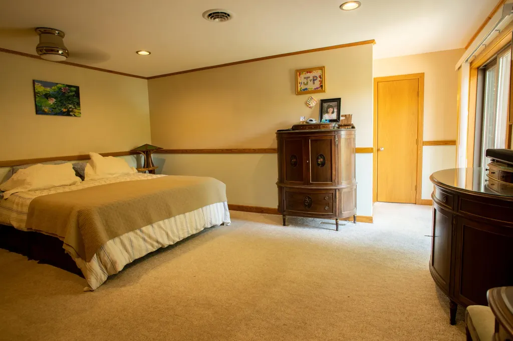 24 Fairway Drive Auburn ME 04210
