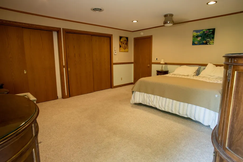 24 Fairway Drive Auburn ME 04210