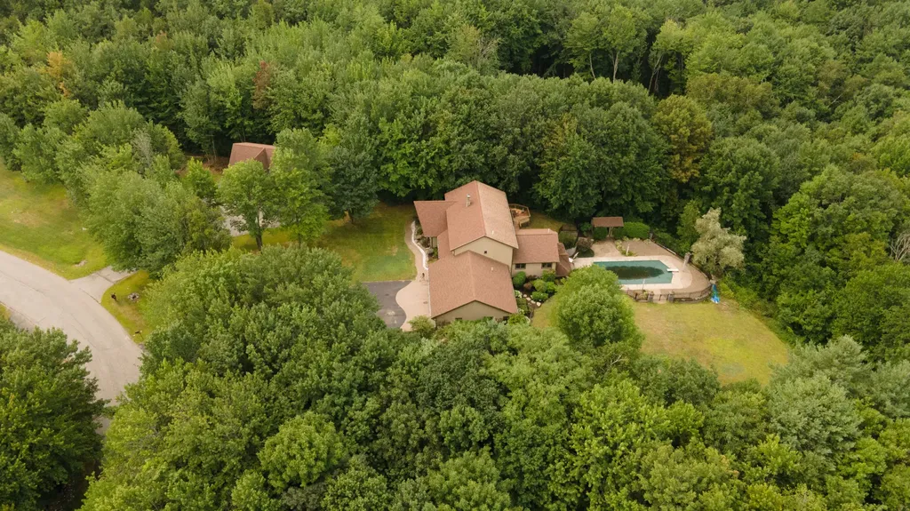 24 Fairway Drive Auburn ME 04210