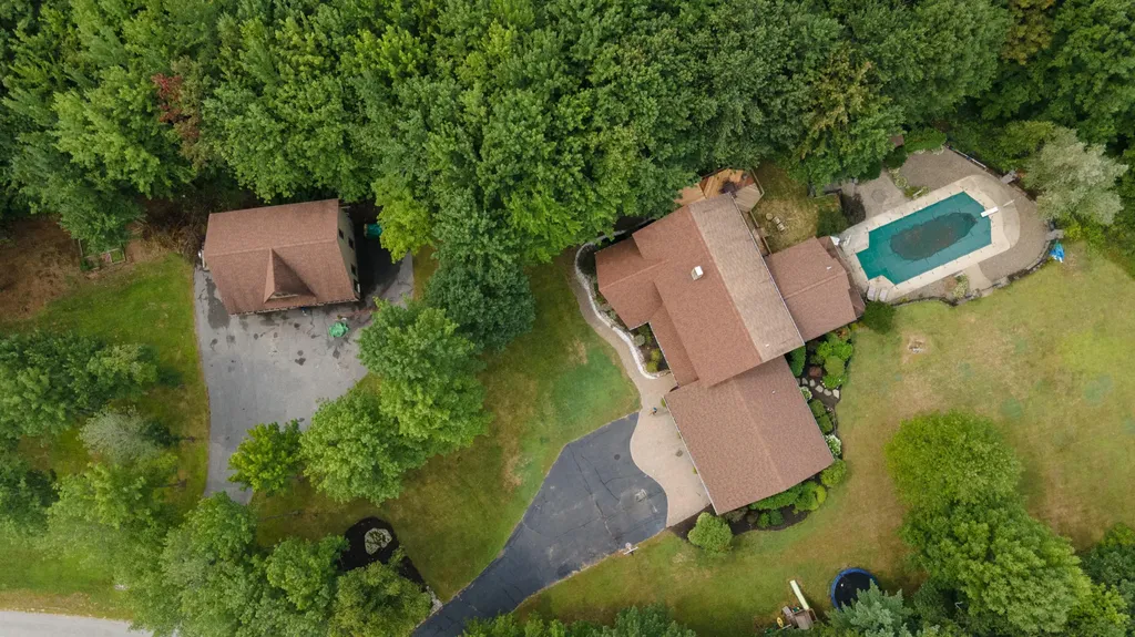 24 Fairway Drive Auburn ME 04210