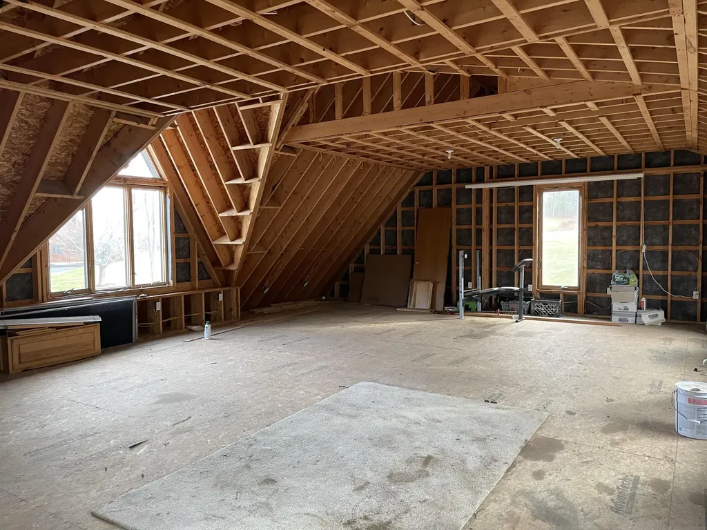 24 Fairway Drive Auburn ME 04210