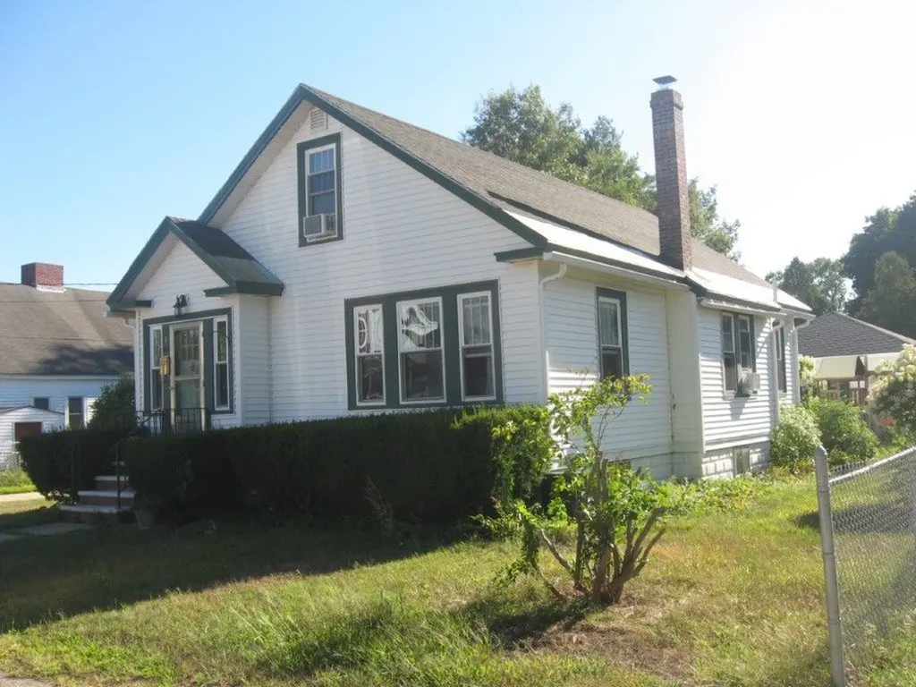 1 Arthur Street Sanford ME 04073