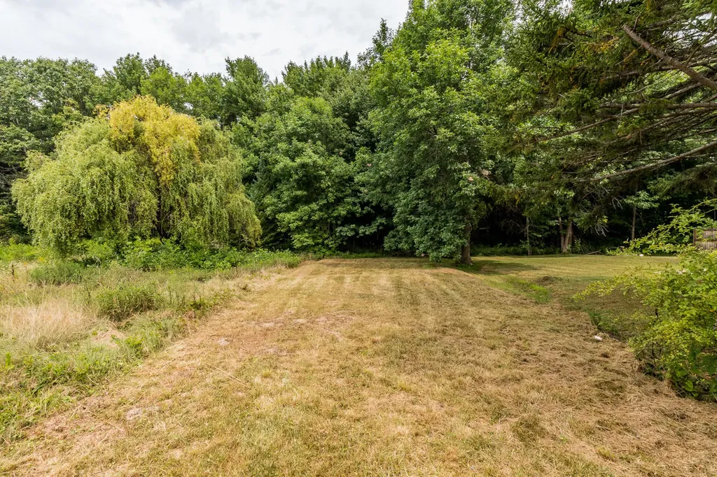 22 Eaton Drive Buxton ME 04093