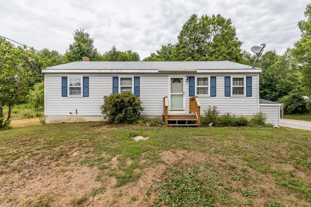 22 Eaton Drive Buxton ME 04093